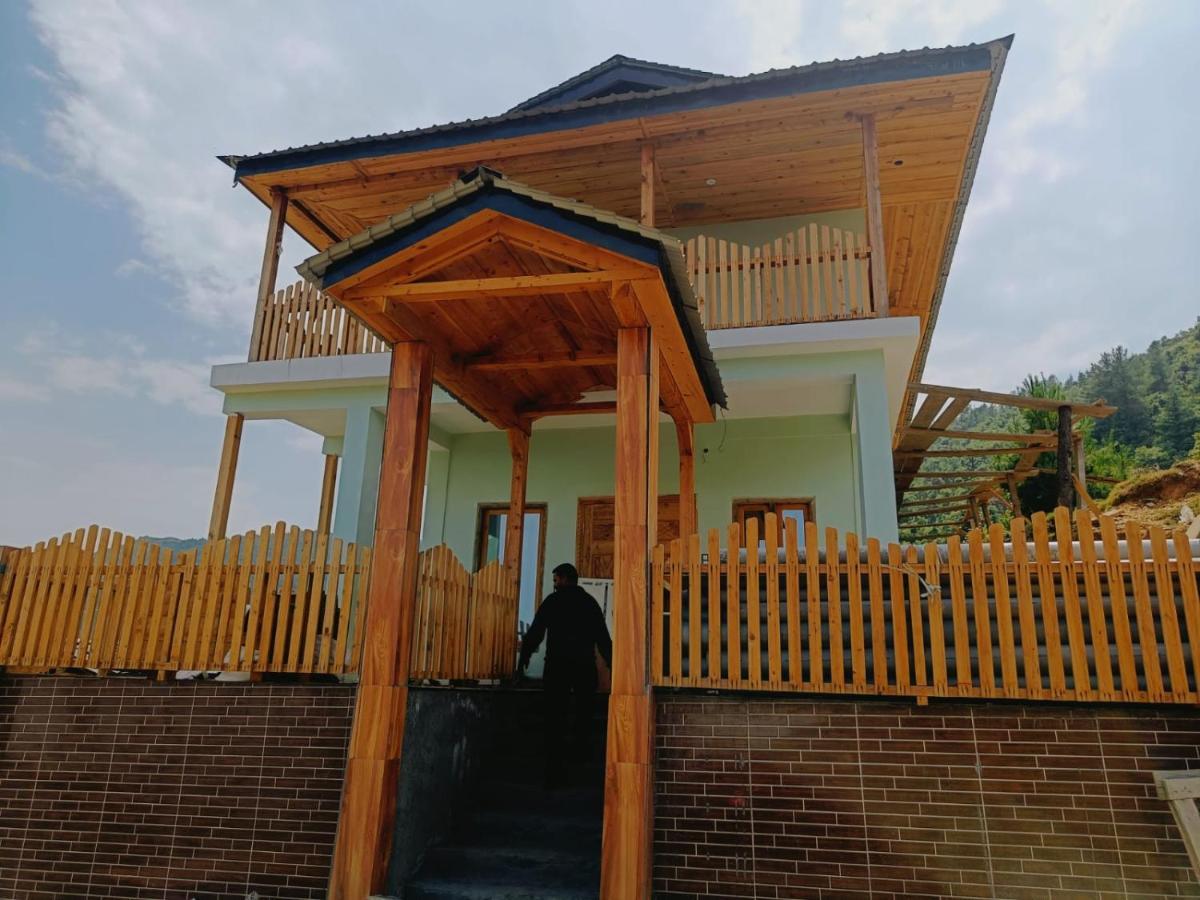 Veda Inn Chakrata Exterior foto