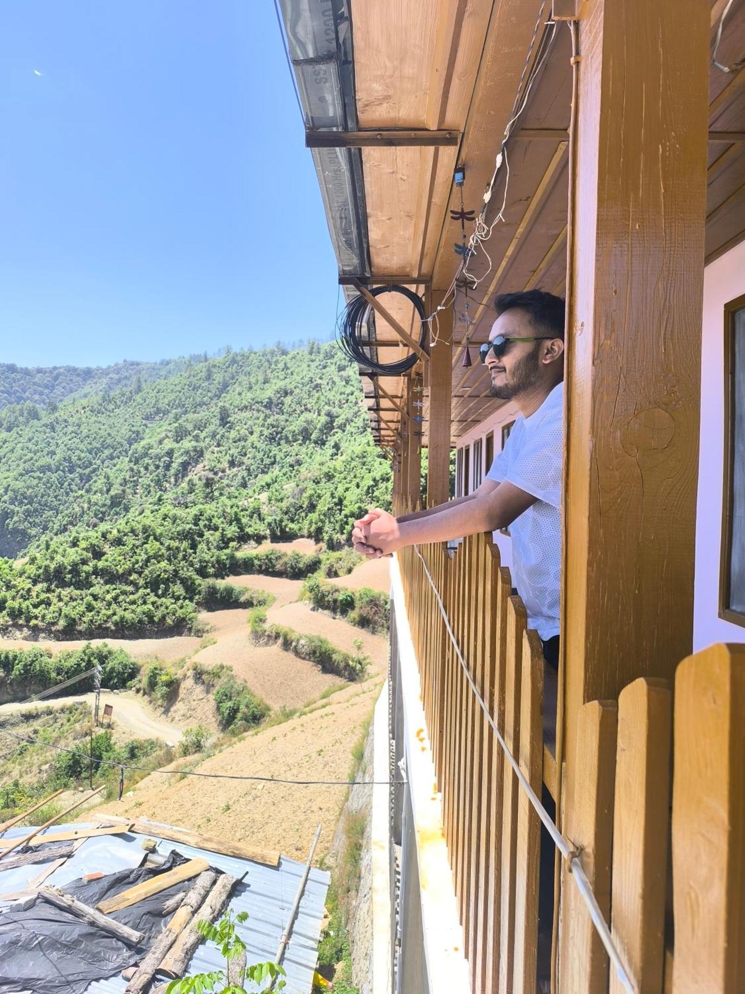 Veda Inn Chakrata Exterior foto